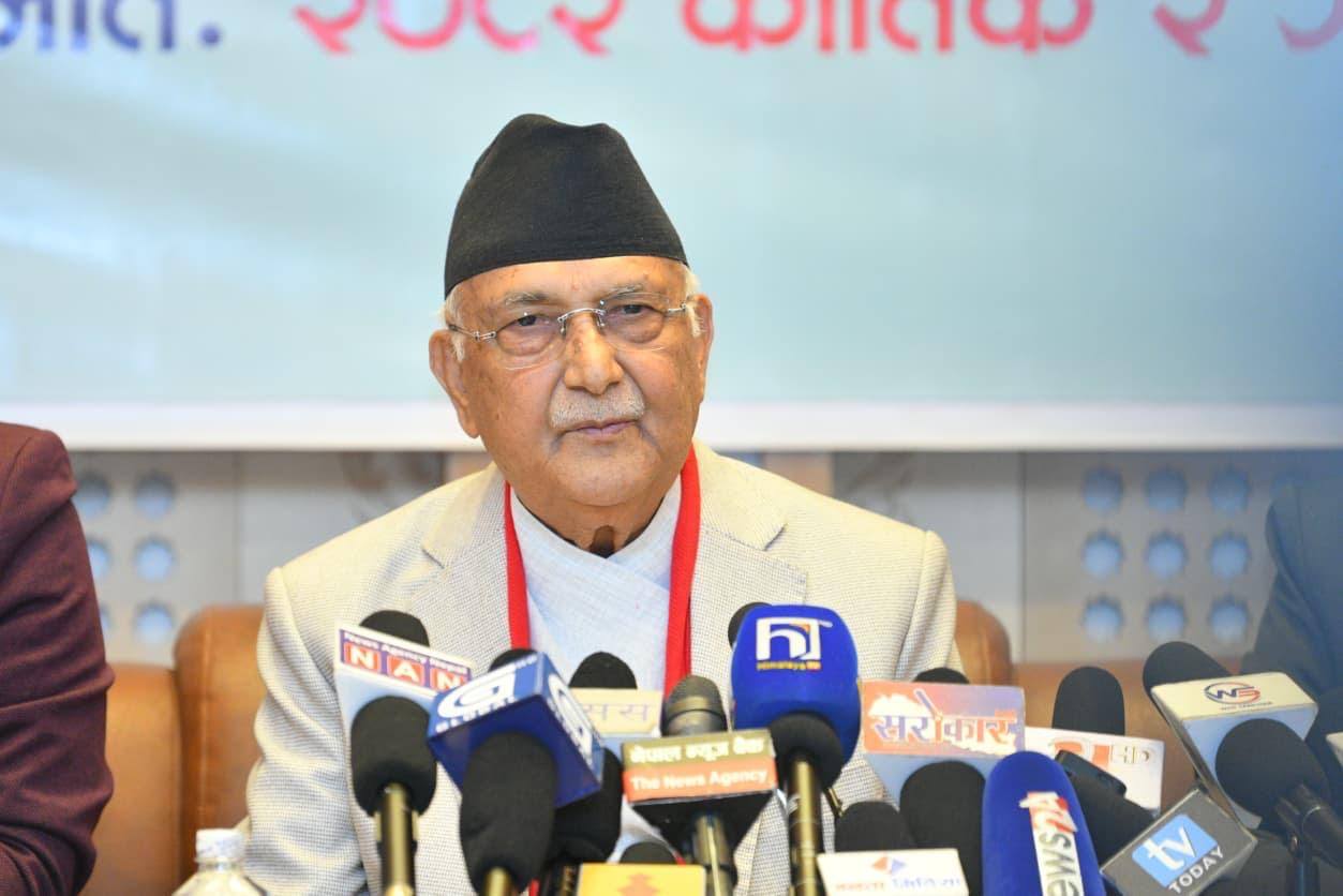 गणतन्त्र दिवको शुभकामना दिँदै एमाले अध्यक्ष ओलीले के भने ?