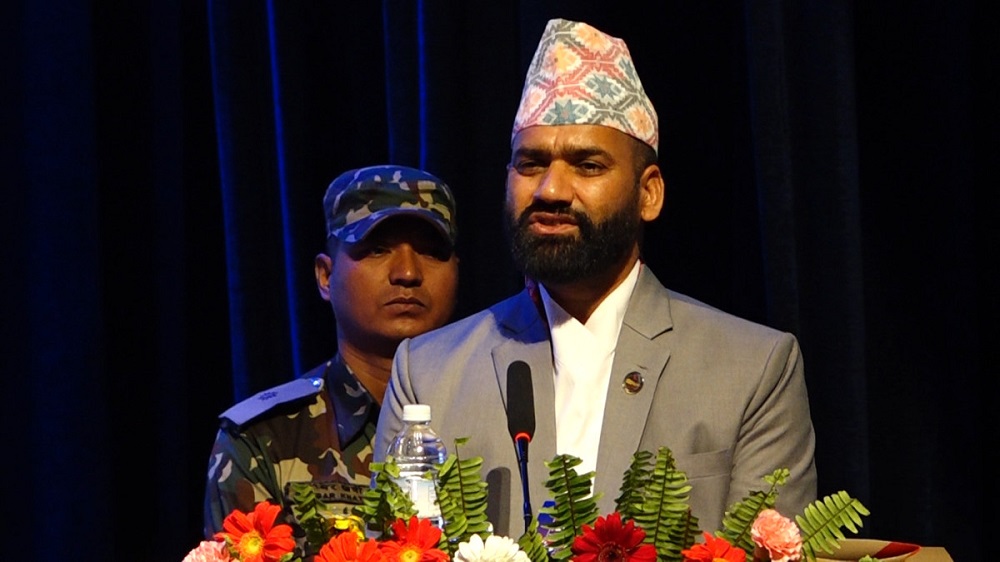 ‘सगरमाथा नेपालको गौरव हो’