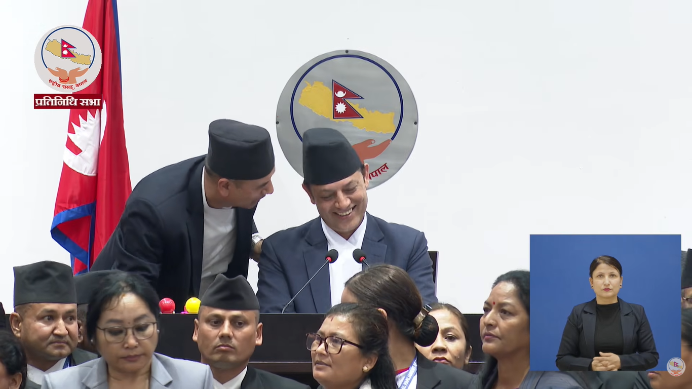 विपक्षीकाे अवरोधकाबिच अगाडि बढे सभामुख