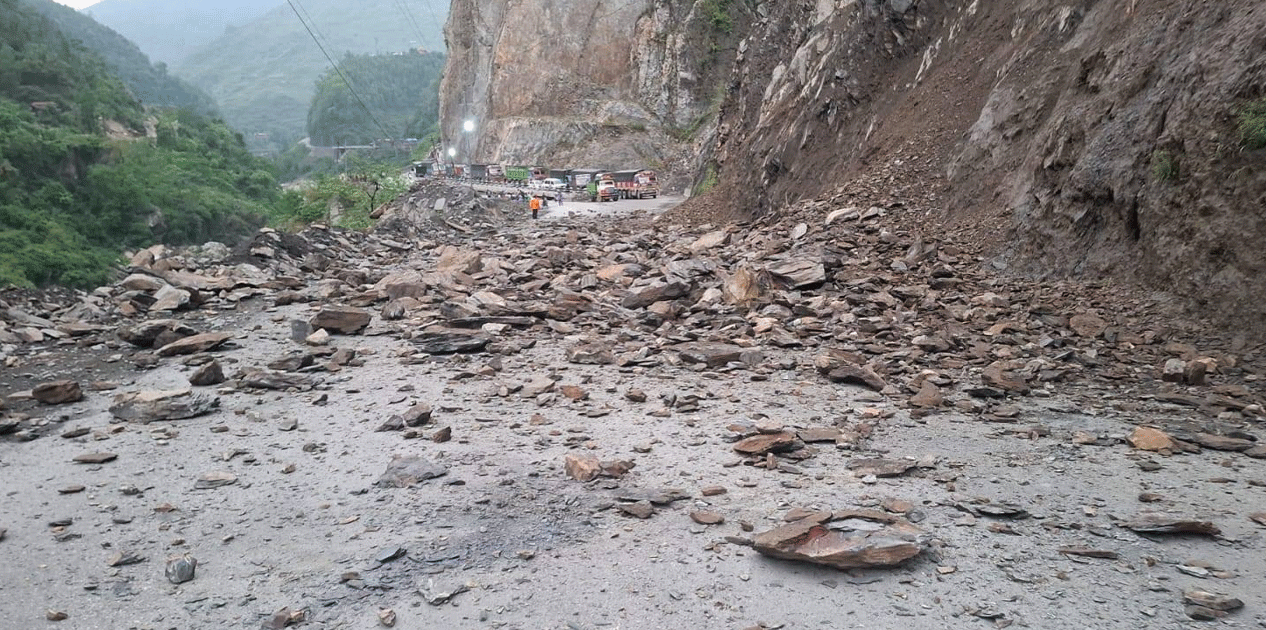 आज यी पाँच वटा मुख्य सडक अवरुद्ध